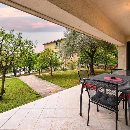 Vilma Apartment Lovran