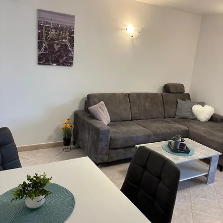 Apartment Vilma Lovran